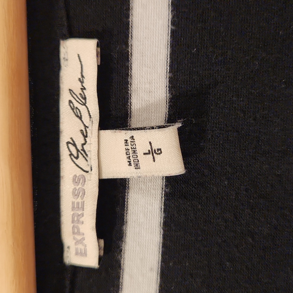 Express Shirt - Picture 3 of 4